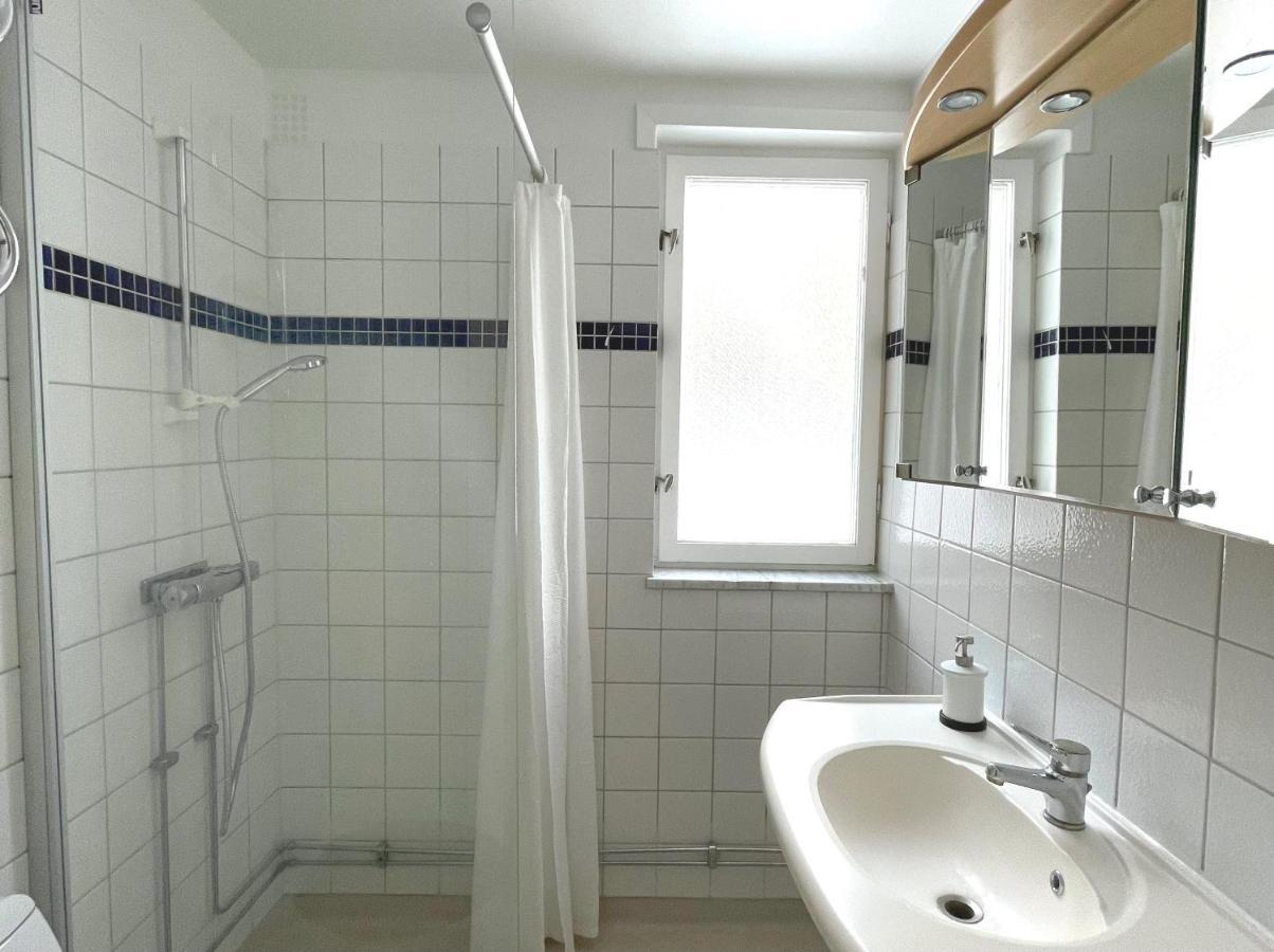 Apartmán Trivsamma Lagenheter Med Fri Parkering Stockholm Exteriér fotografie