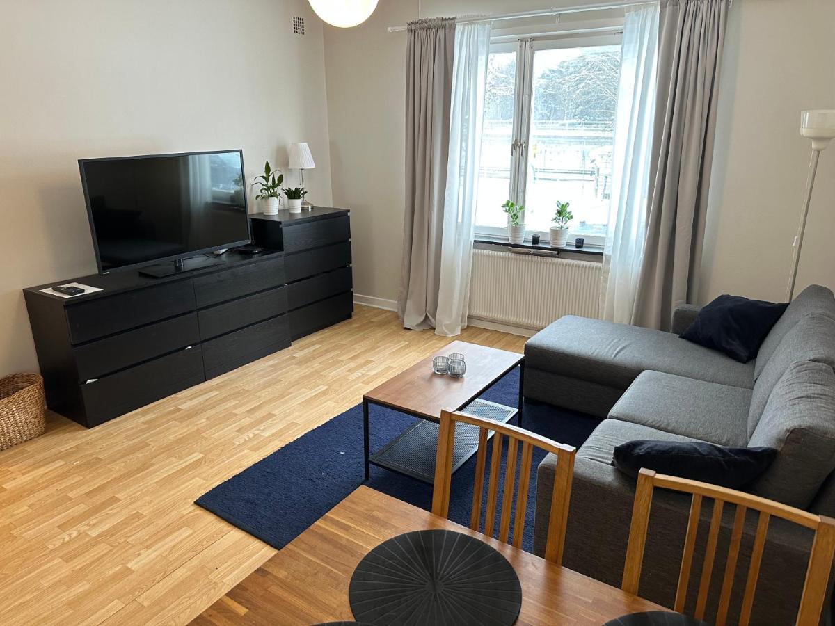 Apartmán Trivsamma Lagenheter Med Fri Parkering Stockholm Exteriér fotografie